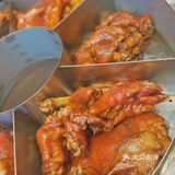 这蹄花，送我还真的就要了，来上一桶蹄花吧