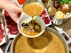 -荣叔港式沙嗲牛肉火锅(正佳潮流店)