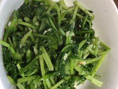 -屋里饭菜·湘菜馆(火车站店)