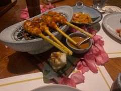 -三亚艾迪逊酒店·海滩烧烤 BARBACOA·现场乐队·浪漫晚餐·烧烤海鲜