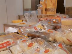 -上海虹口糕团食品厂(茂名路店)