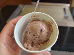 -大中华希尔顿酒店-念自助餐·嗨啤·小龙虾
