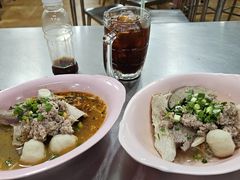 -榮泰米粉湯(Left Shop)