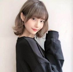 -首脑美发沙龙