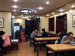 大堂-门框胡同百年卤煮(新街口店)