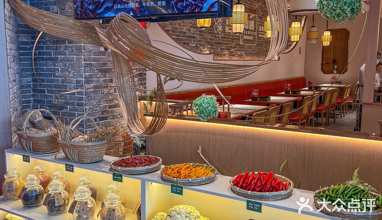 好吃到吃撑扶墙出来