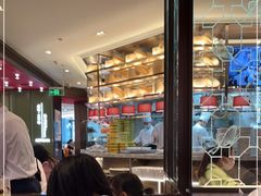 -蝴蝶里·粤菜·点心(龙湖杭州金沙天街店)