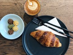 -LIN COFFEE CO(龙珠达店)