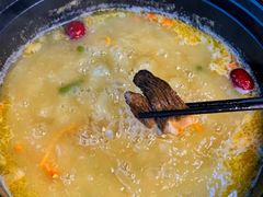 -野菌皇海景野生菌火锅(滨海大道店)