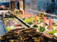 -乔家小院•本地小海鲜•非遗驴肉(万年泉路店)