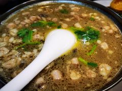 -一口猪海鲜浑锅·东北家常菜