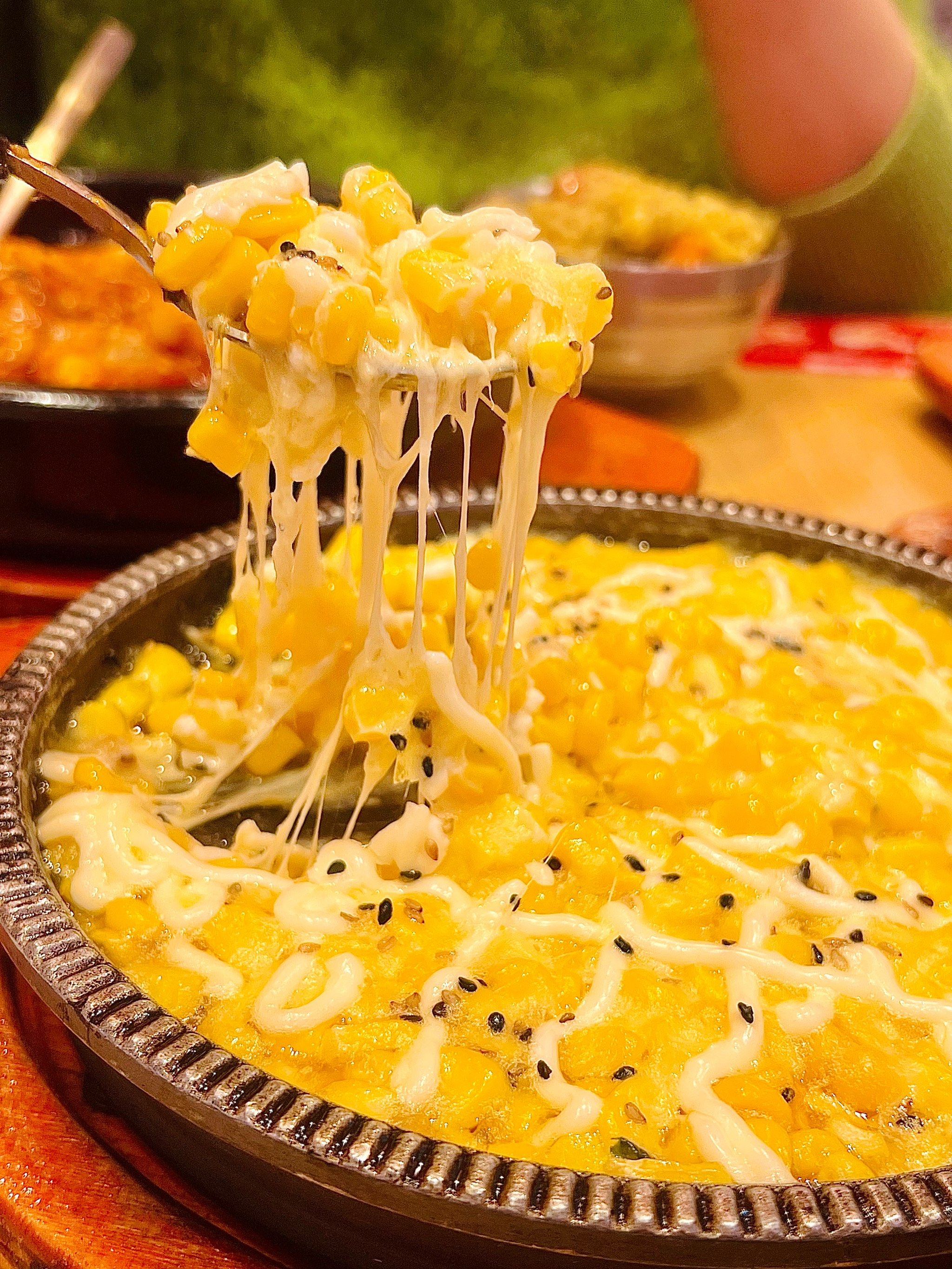 
🦑铁板鱿鱼➕烤牛肉拌饭
