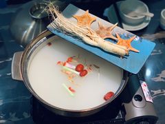 -千岛蚝高压锅生蚝·人参火锅(白云万达店)