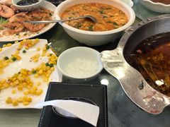 -鑫巴蜀小镇 · 水煮鱼专研店(玉桥店)