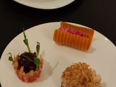 罗望子&nbsp;-&nbsp;白洋葱&nbsp;-&nbsp;灯笼果＆牛肝菌&nbsp;-&nbsp;白蘑菇&nbsp;-&nbsp;年份黑醋＆卡拉马橄榄&nbsp;-&nbsp;番茄&nbsp;-&nbsp;松子-The Georg(东华门店)