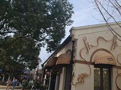 -喜茶(迪士尼小镇DP店)