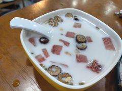 -老何家后安粉·糟粕醋海鲜火锅(三亚湾椰梦长廊店)