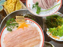 -居石捞·潮汕卤水火锅(南国明珠店)