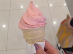 樱花甜筒-麦当劳(凯德广场店)