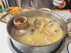 -朴小妹人参鸡汤火锅(长白山万达店)
