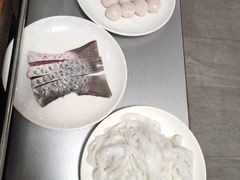 -正能量脆肉鲩火锅