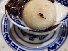 -广信牛奶甜品世家(台东店)