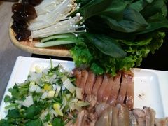 -英子补身汤(海兰路店)