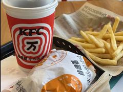 -肯德基(樱花园东街店)