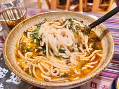 云南小锅米线-呐咪傣园·云南菜(石厦店)