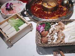-大龙燚火锅(天安云谷店)