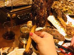 子龙烤羊腿-关二哥烧烤(王家湾店)