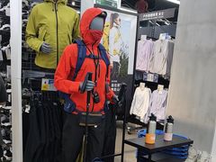 -迪卡侬(大英山店)