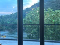 -芳草地度假酒店·野炉中餐厅