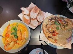 -大头虾越式风味餐厅(光明广场店)