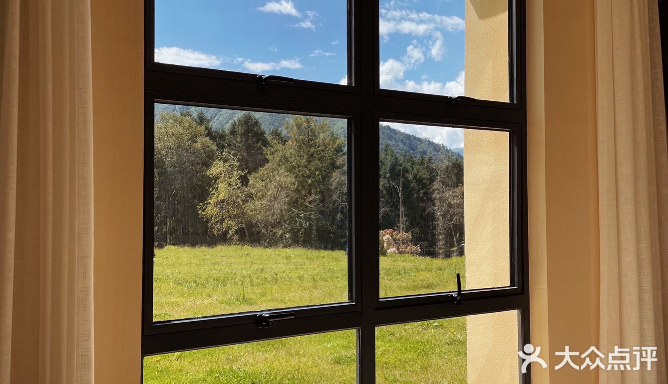 成都周边游｜川内“肯尼亚”风光孟获城