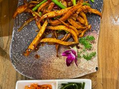 -冰川冷面·延边菜·炭烤串(观前店)