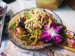 -益百岁牛尾汤(香山路店)