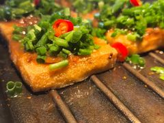 -鸣记脆皮烤鱼·海鲜烤鱼(三八广场店)