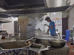 -牛一嘴·兰州牛肉面·大盘鸡(财富中心店)