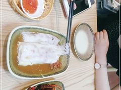 -藤原肠粉店
