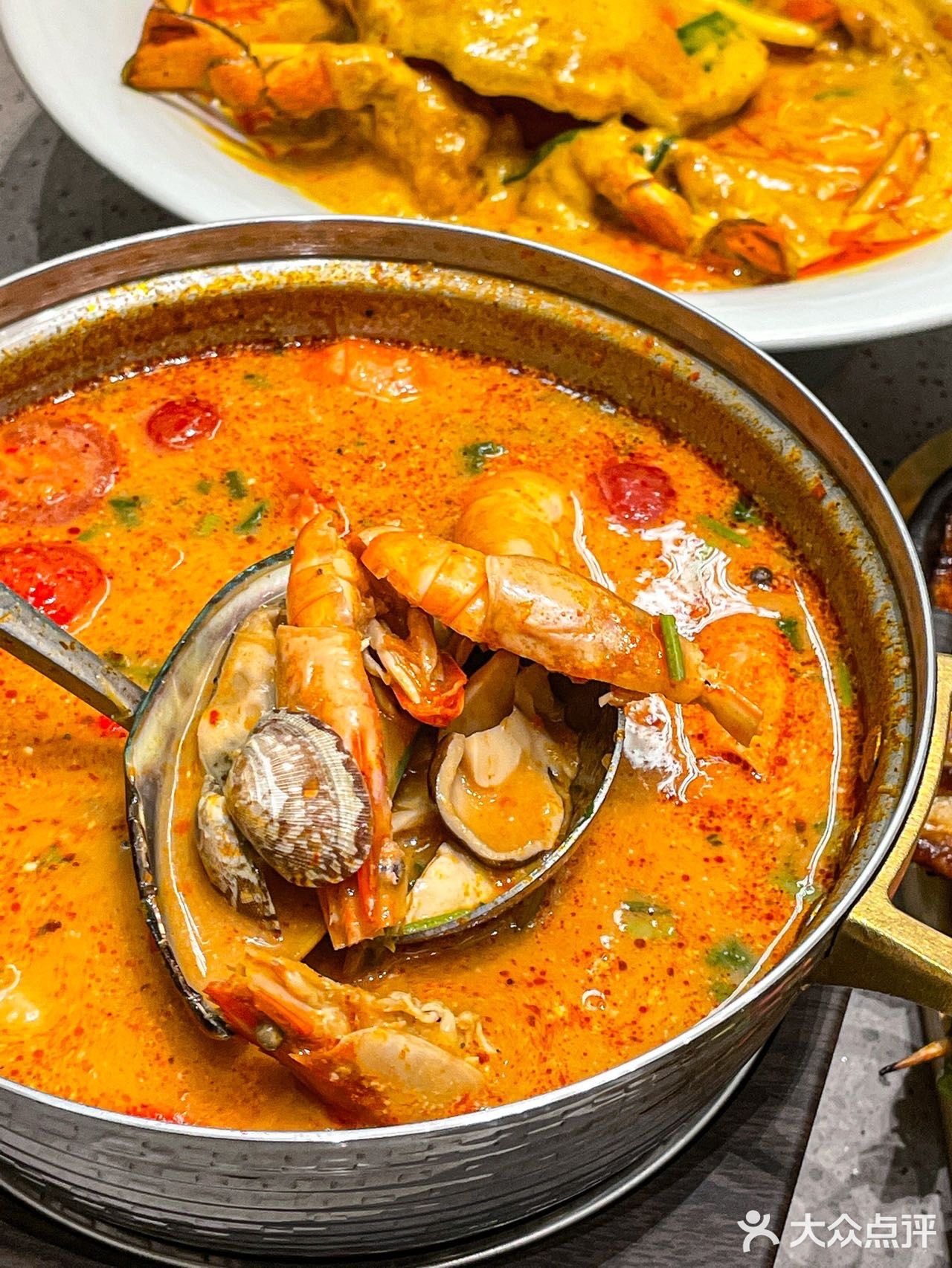 已经超越南京不少泰餐在我心中的地位了… · 咖喱皇炒蟹！