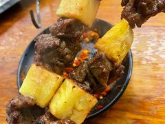 寻小欢焖烤凤梨牛肉串-寻小欢焖烤羊肉串(九眼桥店)