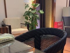 -裕龙汤泉