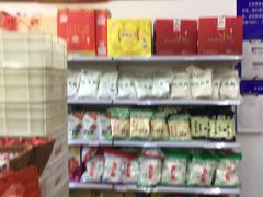 零售区-桂香村(护国寺店)