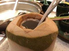 泰国天然椰青-润园四季椰子鸡火锅(海上世界店)