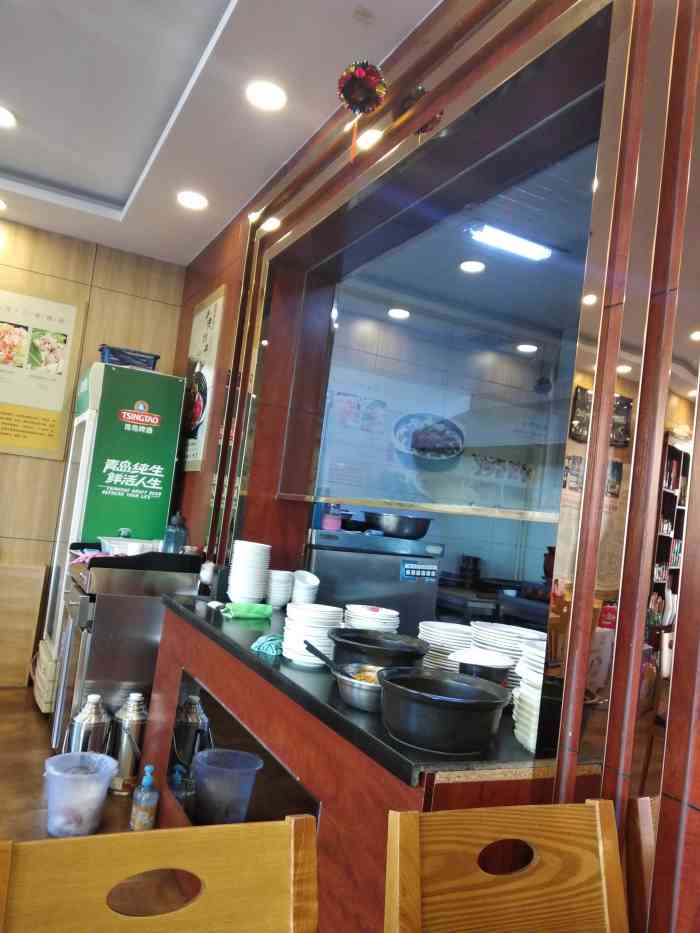 老道外砂锅居(唐人店)-"经常去的一家店,非常干净,大哥大姐,服务.