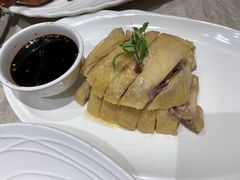 -品悦酒店(三林古镇店)