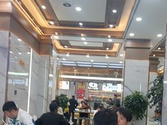 -伊穆祥牛肉面总店·清真