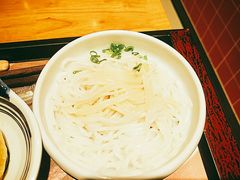 -霸蛮湖南菜·牛肉粉(荣京西街店)