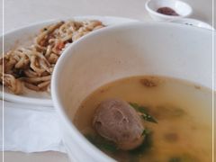 -飞厦老二手槌牛肉丸店